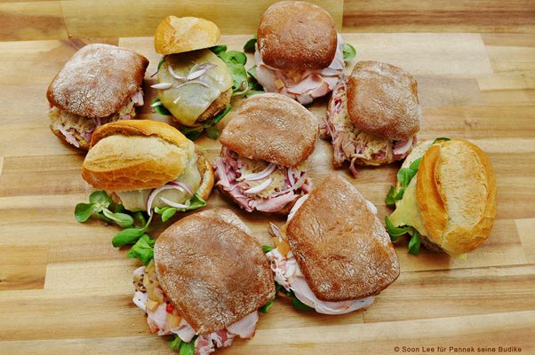 Altberliner Sandwiches (Kasseler, Bulette, Eisbein) von Pannek seine Budike Catering
